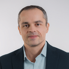 Шутов Игорь Юрьевич Шутов Игорь Юрьевич